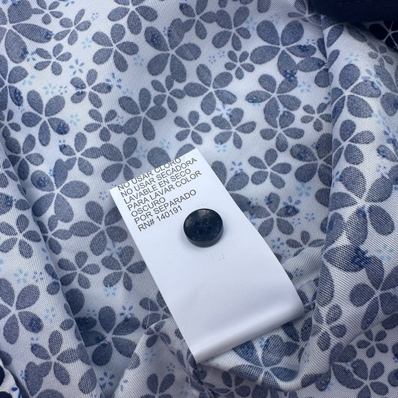 Men’s Silver Stone Brand Short Sleeved Shirt 
Size XXL (New With Tags)​ - Picture 6 of 7